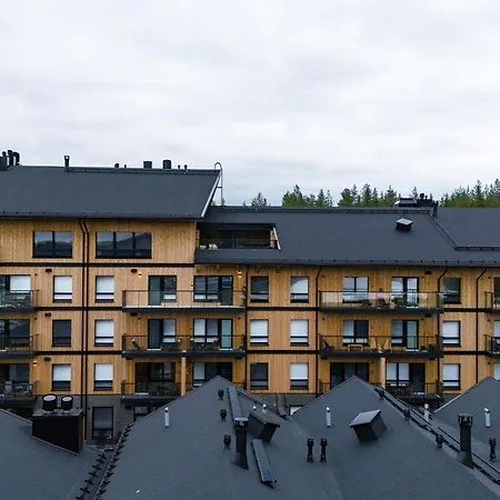 In Lapland - Cranberry C9 Daire *